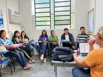 Pró-Saeb 2025: visita técnica leva suporte pedagógico às escolas da zona rural de Manaus