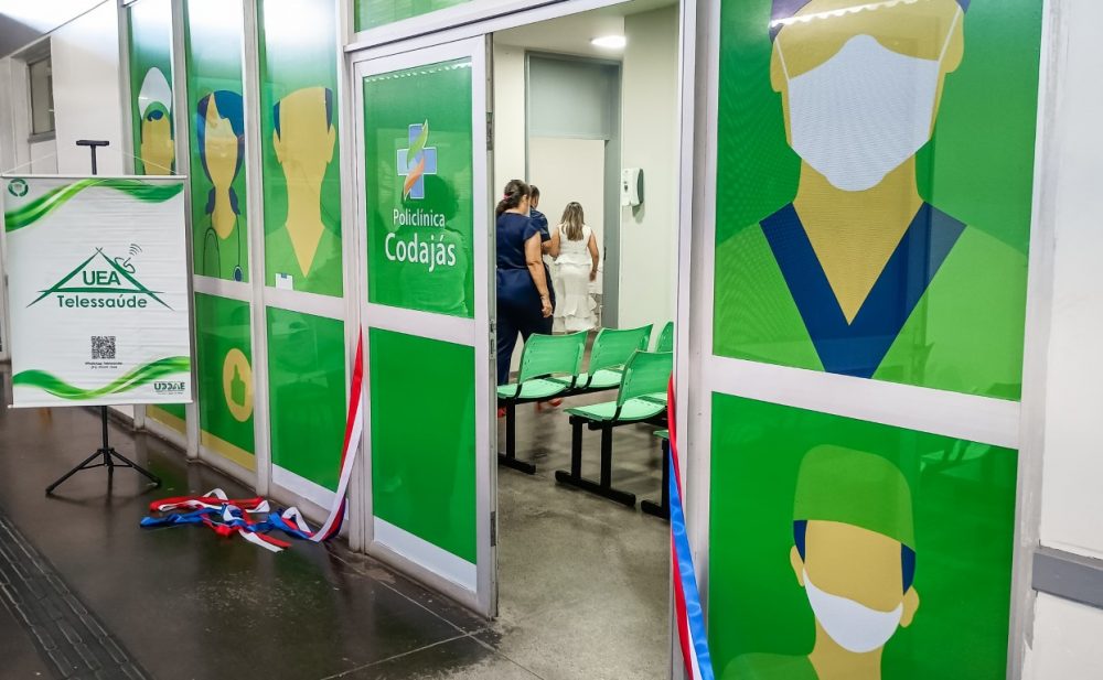 Policlínica Codajás recebe novos equipamentos e inaugura Sala de Residência Médica da UEA Policlínica Codajás recebe novos equipamentos e inaugura Sala de Residência Médica da UEA