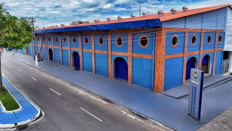 Mercado Luiz Gonzaga é entregue revitalizado em prédio histórico de Parintins