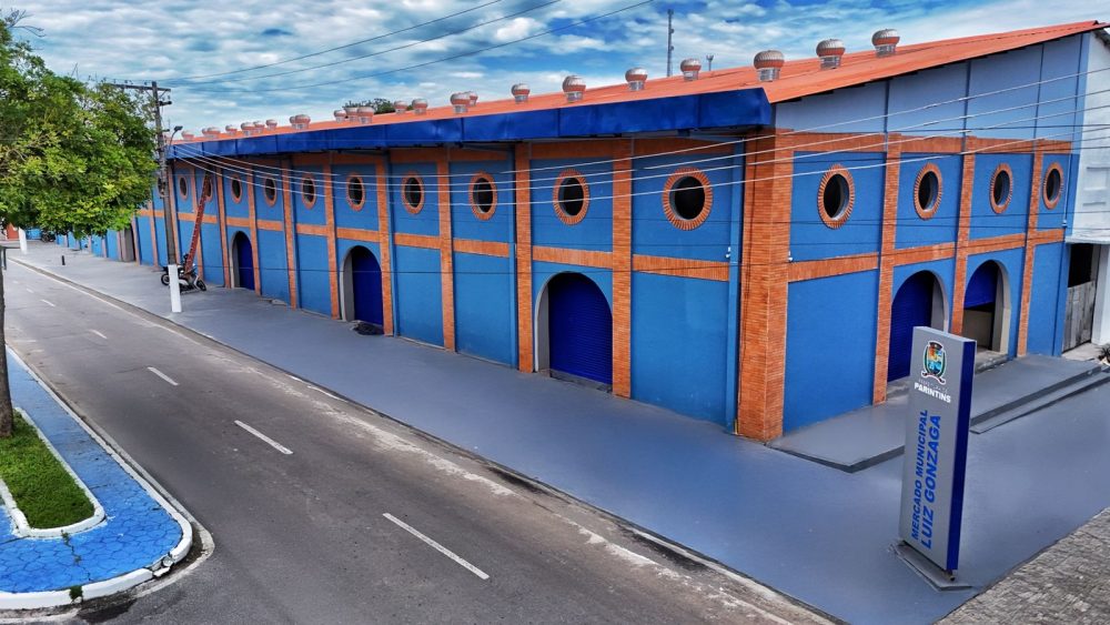 Mercado Luiz Gonzaga é entregue revitalizado em prédio histórico de Parintins Mercado Luiz Gonzaga é entregue revitalizado em prédio histórico de Parintins