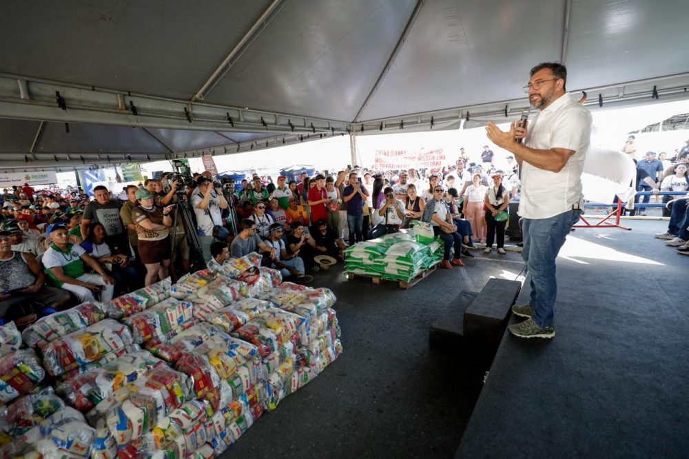 Governador Wilson Lima anuncia pacote de ações para impulsionar produção rural e inclusão social em Parintins Governador Wilson Lima anuncia pacote de ações para impulsionar produção rural e inclusão social em Parintins