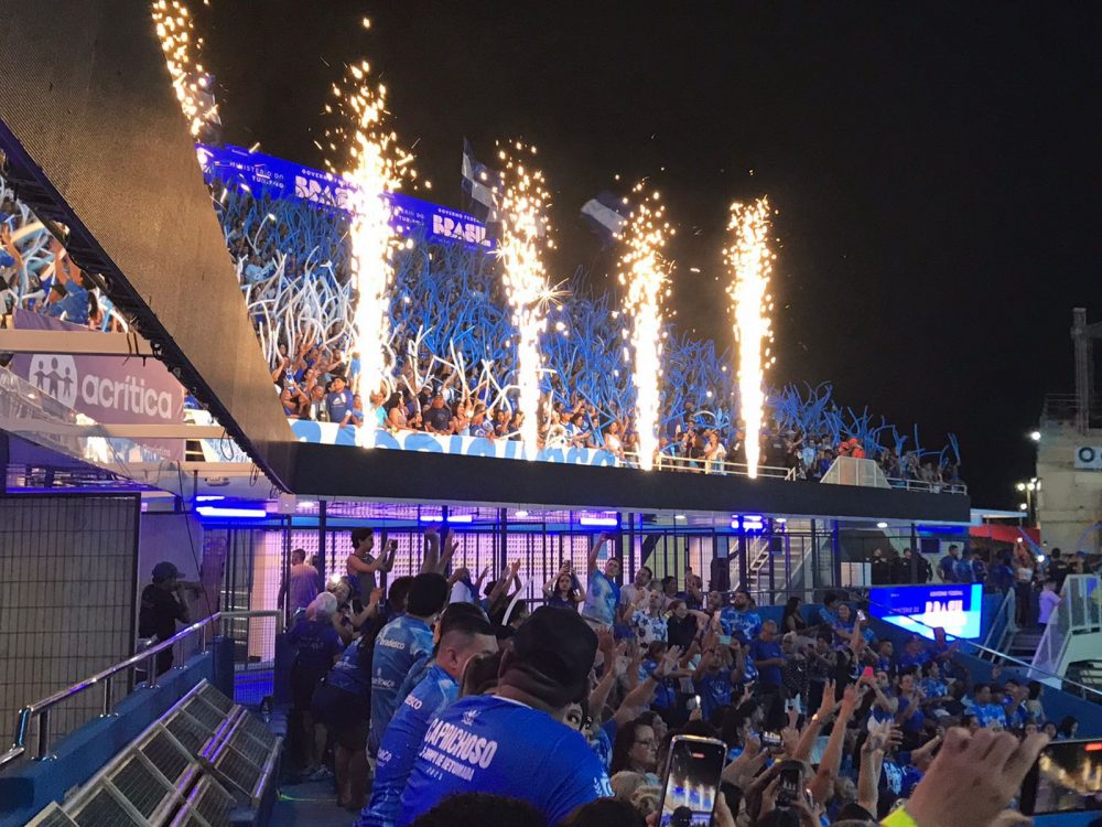 Caprichoso dá espetáculo, celebra retomada e lota arquibancadas em ensaio aberto no Bumbódromo Caprichoso dá espetáculo, celebra retomada e lota arquibancadas em ensaio aberto no Bumbódromo