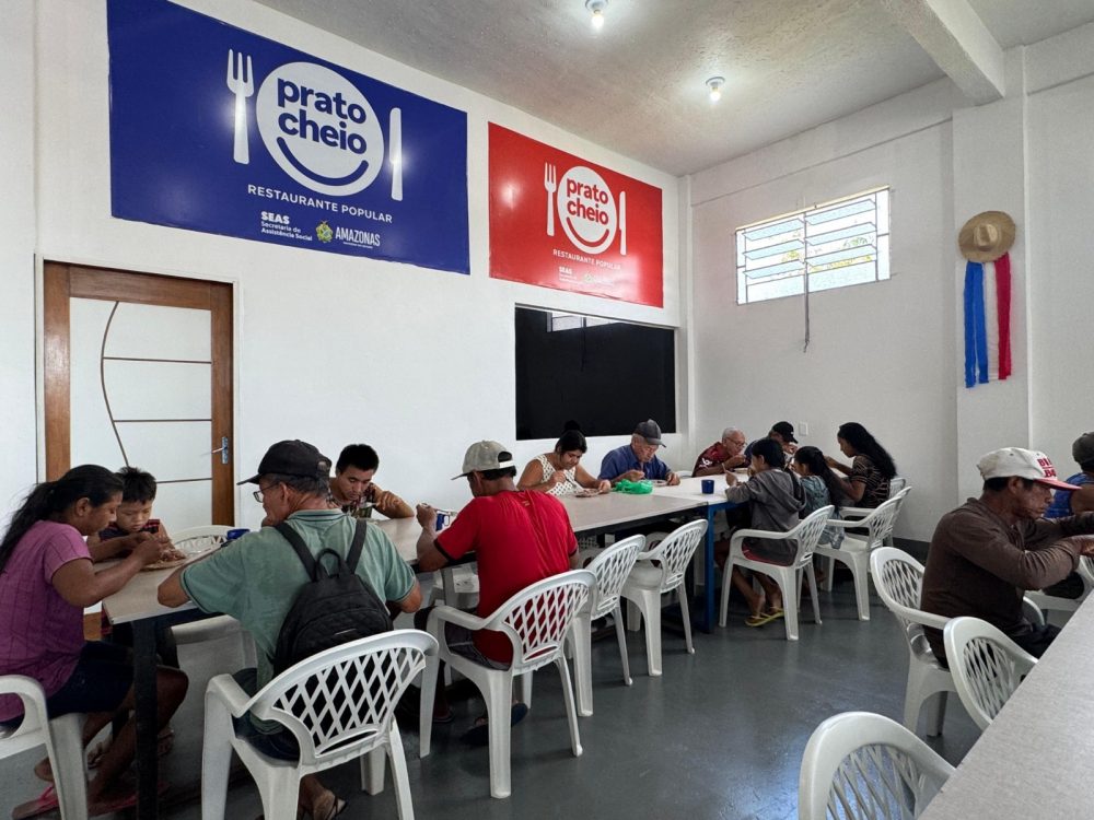 Restaurante Prato Cheio entra no clima do Festival de Parintins com decoração temática e toadas Restaurante Prato Cheio entra no clima do Festival de Parintins com decoração temática e toadas