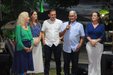 Com poesia e relatos, Simão Assayag lança livro inspirado em reflexões da pandemia em Parintins