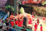 Vídeo: Alegoria do Garantido cai na arena e atinge área destinada à cobertura da imprensa