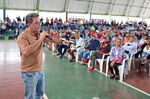Vice-governador Tadeu de Souza dá início à jornada de cirurgias oftalmológicas em Fonte Boa
