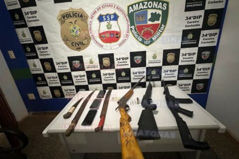 Jovem é preso por incêndio criminoso e posse ilegal de armas no Careiro Castanho