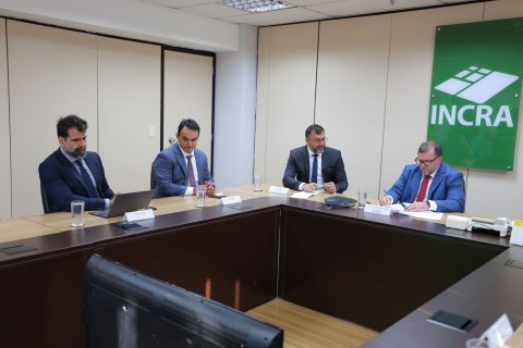 Governador Wilson Lima busca acordo com Incra em Brasília para destravar regularização fundiária em Apuí