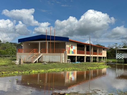 Zona rural de Parintins vai receber mais duas novas escolas