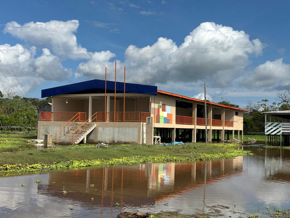 Zona rural de Parintins vai receber mais duas novas escolas Zona rural de Parintins vai receber mais duas novas escolas