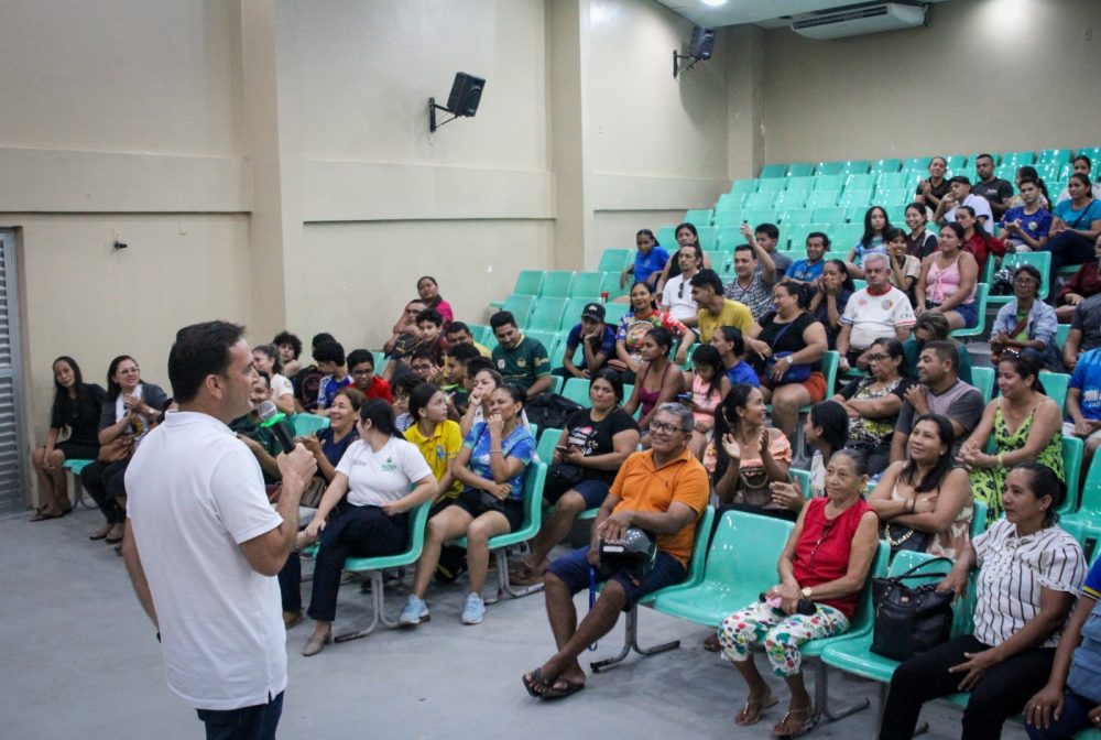 Parintins se prepara para disputa do 46° Jogos Escolares do Amazonas Parintins se prepara para disputa do 46° Jogos Escolares do Amazonas