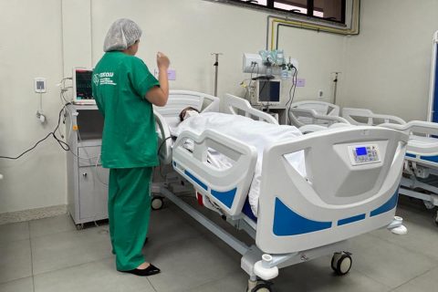 FCecon orienta sobre fluxo para atendimento de fisioterapia oncológica