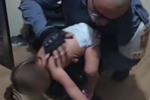 Policial realiza primeiros socorros e salva bebê engasgada com amendoim na AM-010