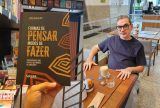 Professor da Ufam lança livro sobre historiografia amazônica no Valer Teatro nesta quarta-feira (16)