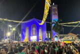 Procissão da padroeira de Parintins leva multidão às ruas em louvor a Nossa Senhora do Carmo