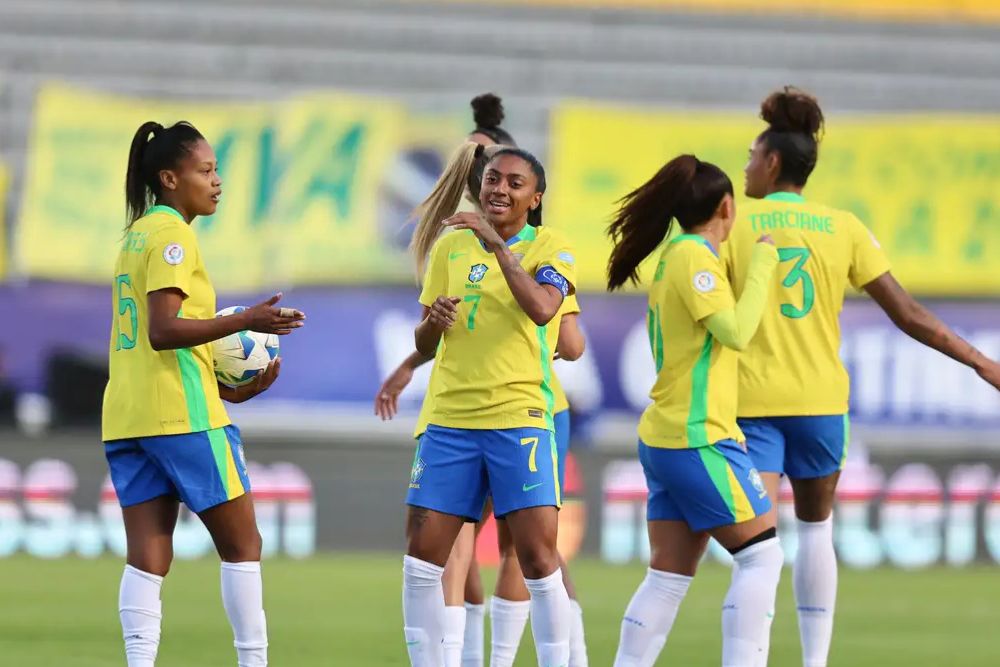 Kerolin brilha e Brasil atropela Bolívia na estreia da Copa América Kerolin brilha e Brasil atropela Bolívia na estreia da Copa América
