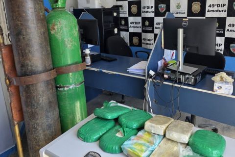 PM apreende droga camuflada em cilindro de oxigênio em Amaturá