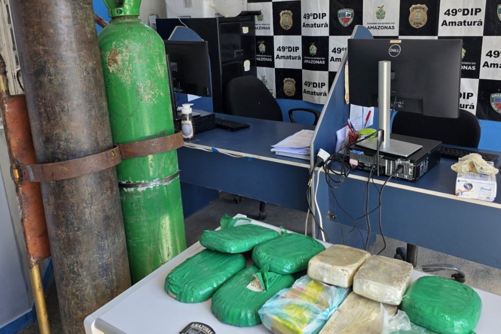 PM apreende droga camuflada em cilindro de oxig&ecirc;nio em Amatur&aacute;