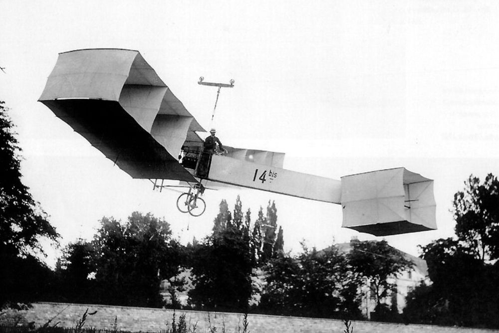 Santos Dumont: Brasil comemora 152 anos do pai da aviação Santos Dumont: Brasil comemora 152 anos do pai da aviação