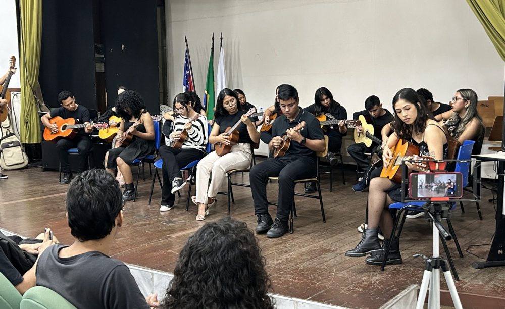 Ufam abre 361 vagas em cursos gratuitos de Artes Visuais e M&uacute;sica