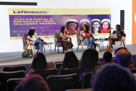 Mulheres negras discutem justiça fiscal com foco nas desigualdades econômicas reais
