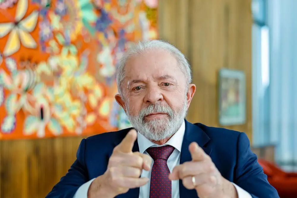 Lula afirma que Brasil &eacute; soberano e repudia interfer&ecirc;ncia dos Estados Unidos