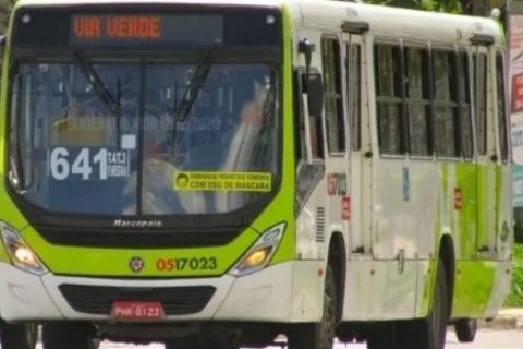 PC-AM prende homem por roubo a ônibus da linha 641 após divulgação de imagem