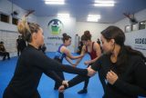 Curso gratuito de defesa pessoal abre 150 vagas para mulheres em Manaus