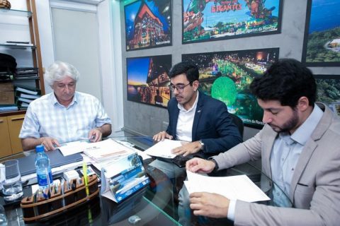 Manaus firma cooperação técnica para fortalecer planejamento urbano e arquitetura
