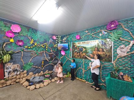 Feira de ciências leva cultura e aprendizado a 680 alunos no bairro Monte das Oliveiras