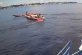 Canoas colidem em Tefé e lançam passageiros no rio