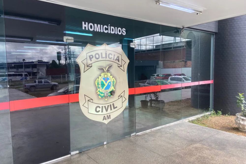 Idoso de 92 anos morre atropelado por moto ao sair para comprar p&atilde;o em Manaus