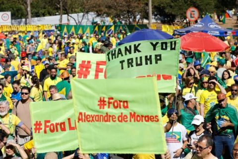 Apoiadores de Bolsonaro protestam contra Moraes em mais de 60 cidades do país
