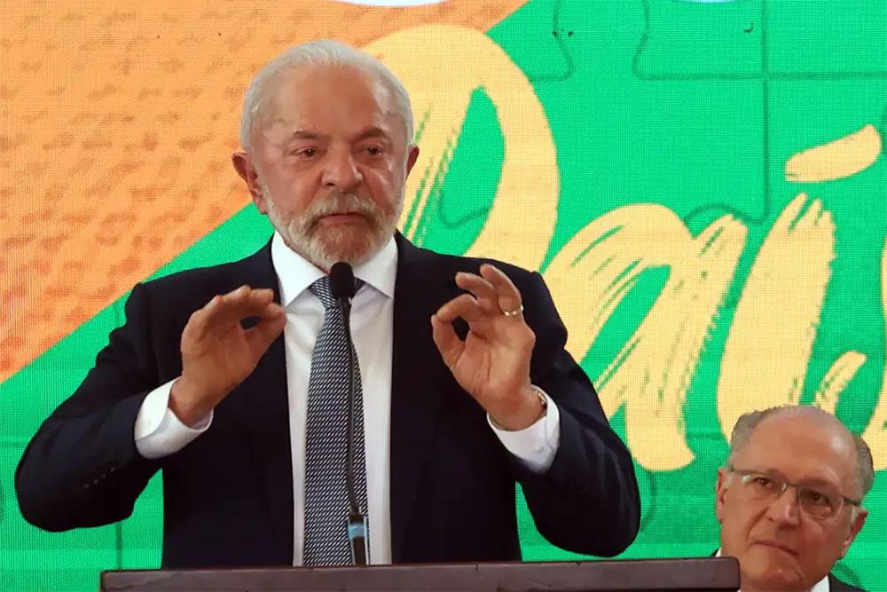 Lula anuncia proposta de tarifa a pa&iacute;ses ricos e refor&ccedil;a compromissos ambientais na COP30