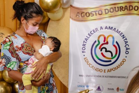 Campanha Agosto Dourado destaca papel da rede de apoio na amamentação
