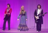 Mostra de Teatro oferece transporte gratuito para espetáculo em homenagem à Rita Lee em Manaus