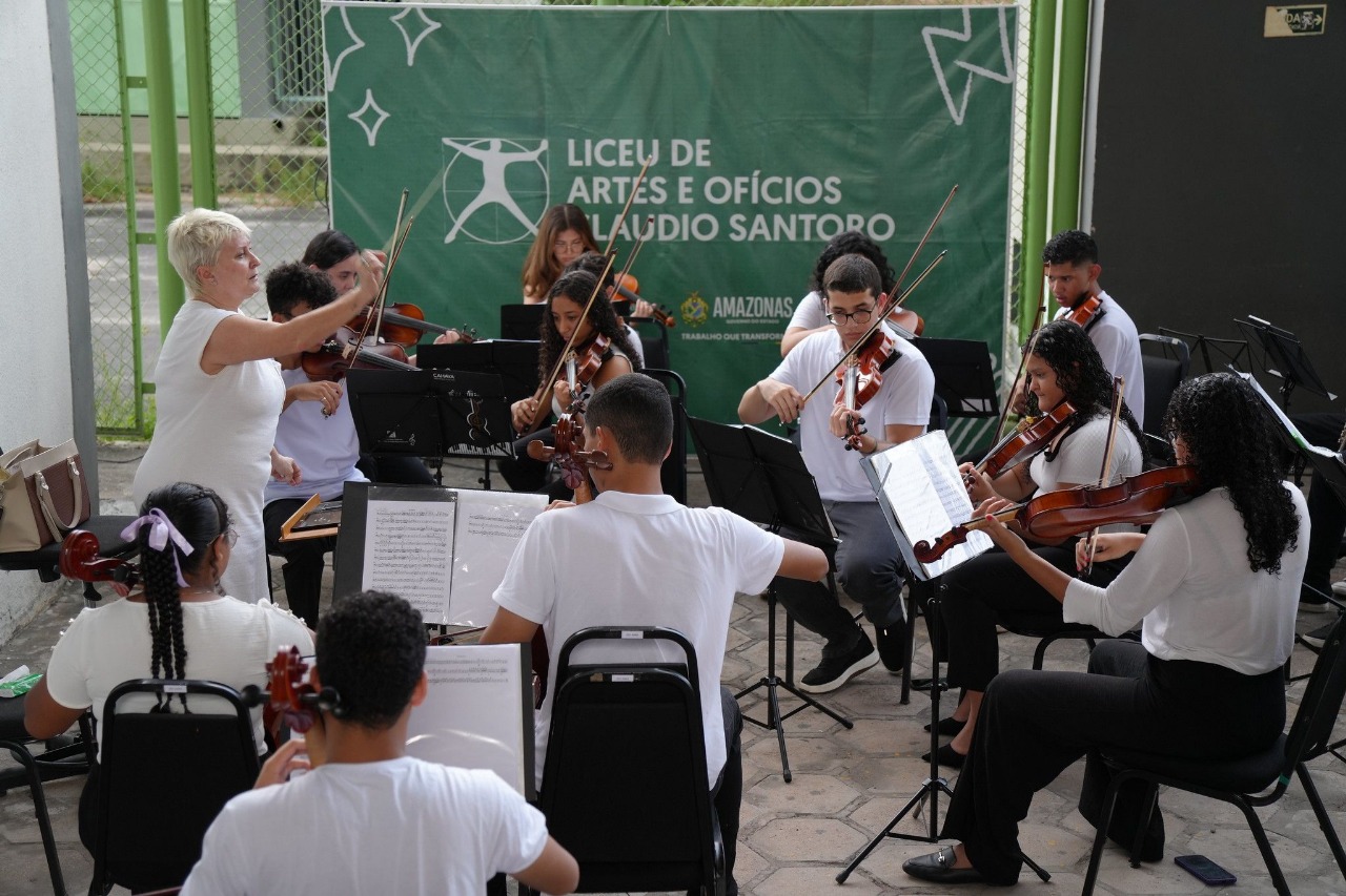 Liceu de Artes e Of&iacute;cios Cl&aacute;udio Santoro celebra Dia do Estudante com in&iacute;cio do 2&ordm; semestre e est&iacute;mulo &agrave; arte