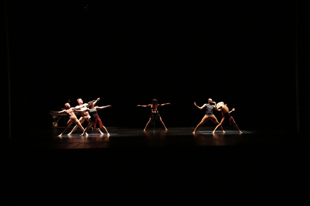 Corpo de Dança celebra culturas indígenas no palco do Teatro Amazonas Corpo de Dança celebra culturas indígenas no palco do Teatro Amazonas