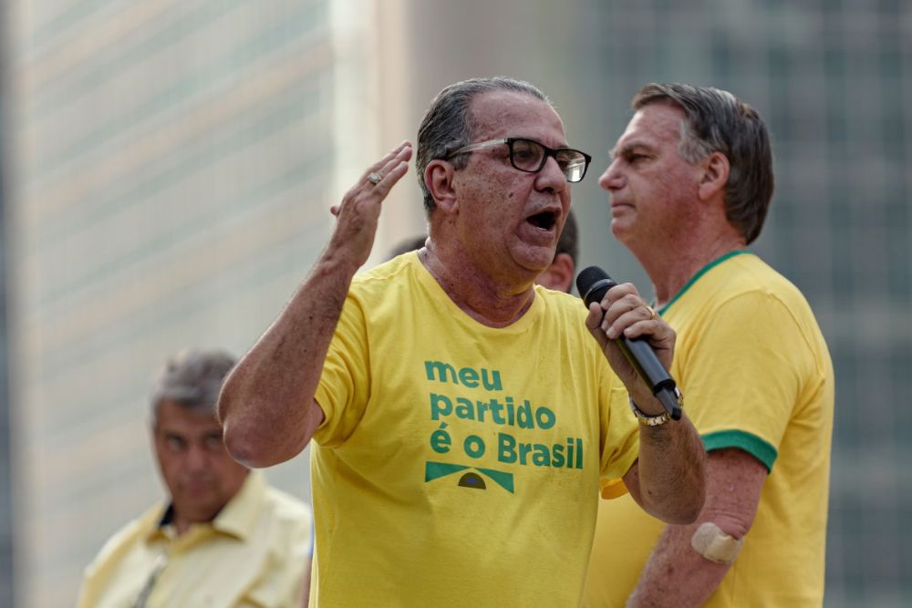 Bancada evang&eacute;lica reage &agrave; inclus&atilde;o de Malafaia em investiga&ccedil;&atilde;o da PF