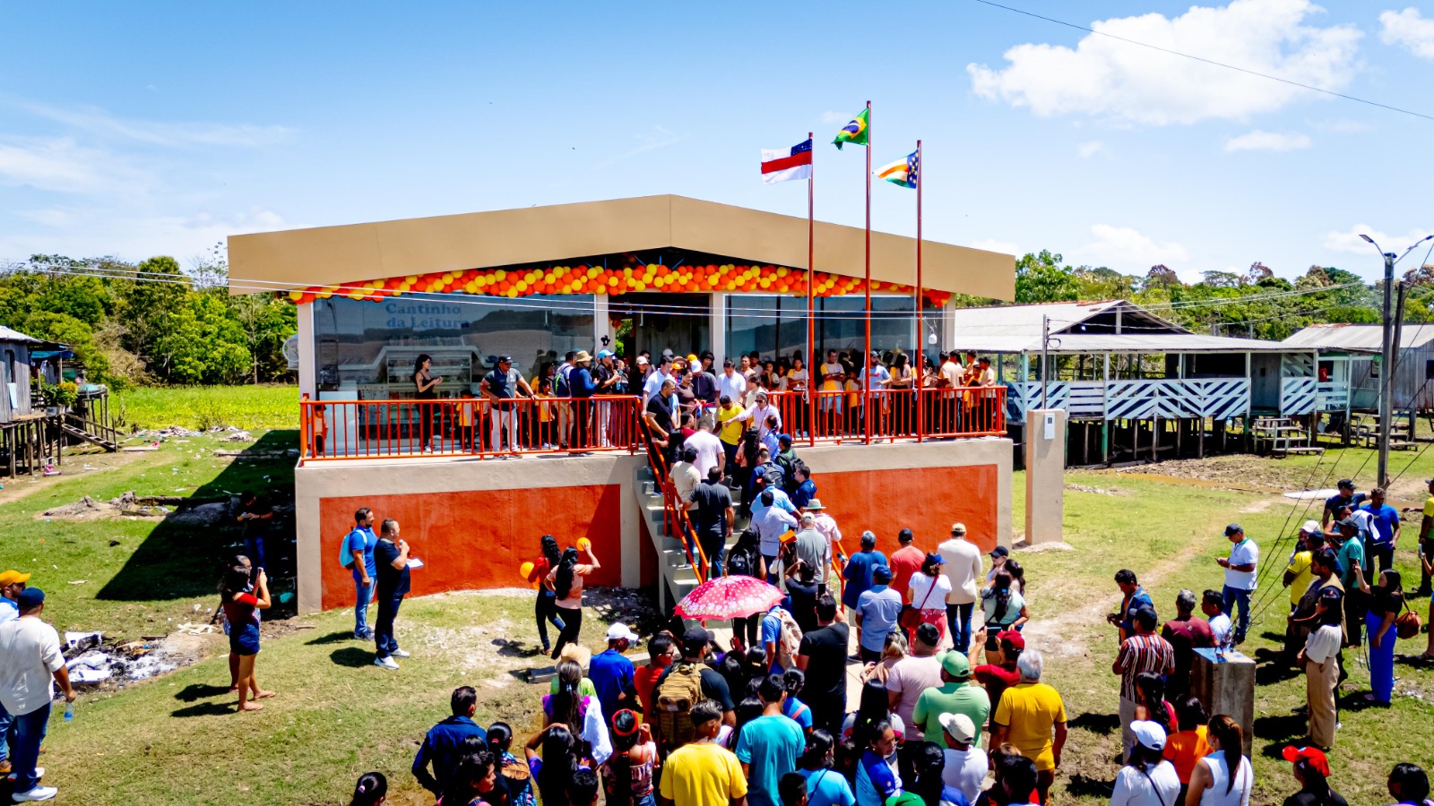 Prefeitura de Parintins inaugura Escola Boa Vista e fortalece educação ribeirinha Prefeitura de Parintins inaugura Escola Boa Vista e fortalece educação ribeirinha