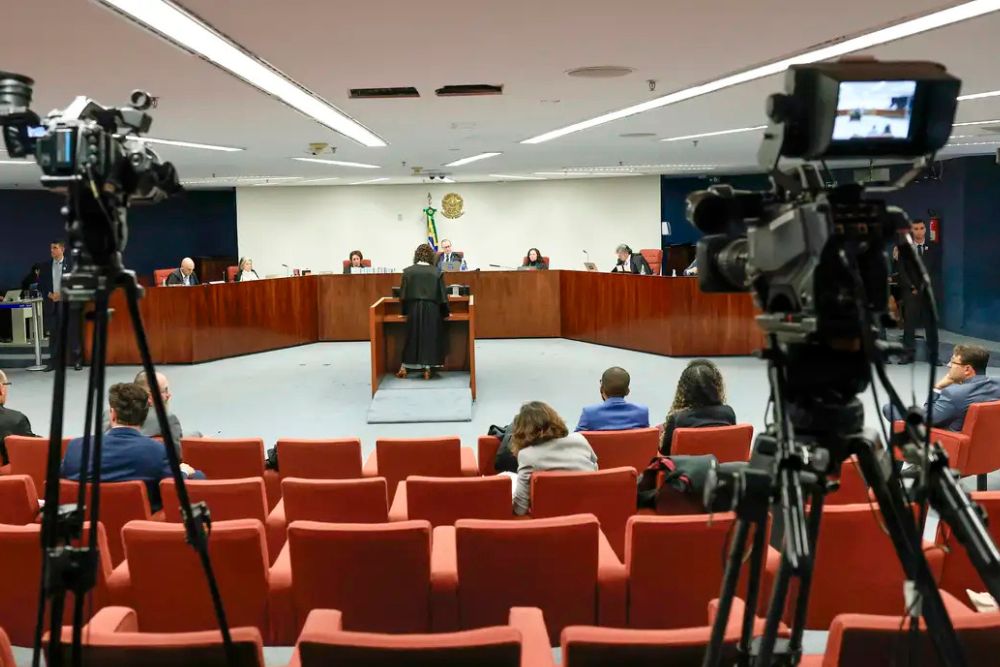 STF abre prazo para alegações finais do Núcleo 4 da trama golpista Homem é preso em flagrante com 15 celulares roubados após evento na zona Centro-Sul