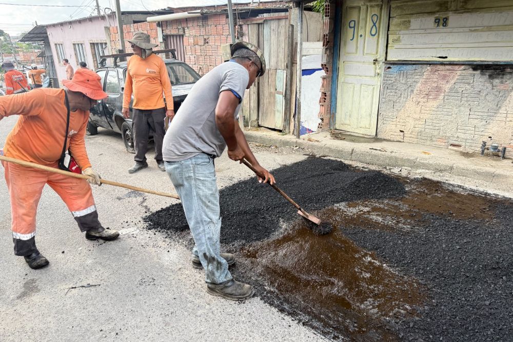 Revitalização transforma ruas do Parque São Pedro com ações do Plano de Verão em Manaus Revitalização transforma ruas do Parque São Pedro com ações do Plano de Verão em Manaus