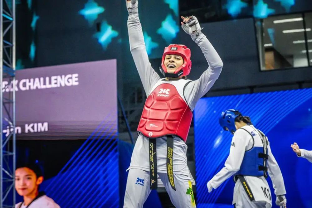 Brasileira supera campeã olímpica e vence Grand Prix de taekwondo