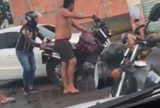 Colisão entre moto e carro deixa dois jovens feridos na zona leste de Manaus