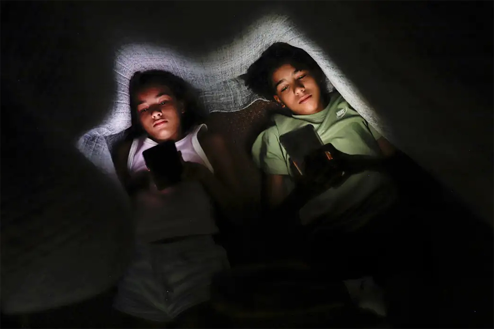 Mercosul estabelece diretrizes para proteger crianças e adolescentes no ambiente digital Mercosul estabelece diretrizes para proteger crianças e adolescentes no ambiente digital