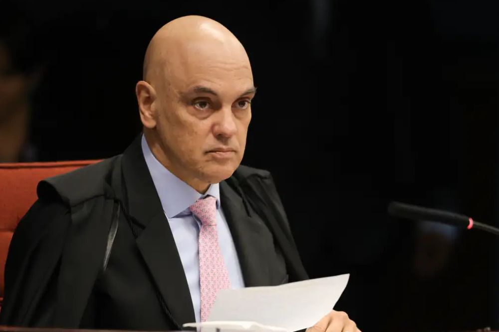 Moraes abre inquérito para apurar suposta quebra ilegal de sigilo de ministros do STF