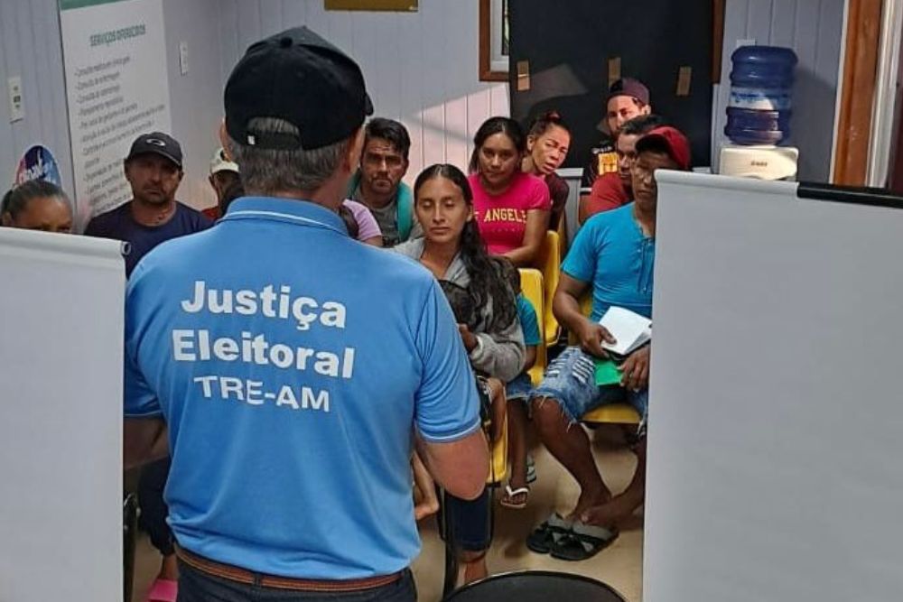 TRE-AM leva serviços itinerantes a comunidades do Baixo Rio Negro