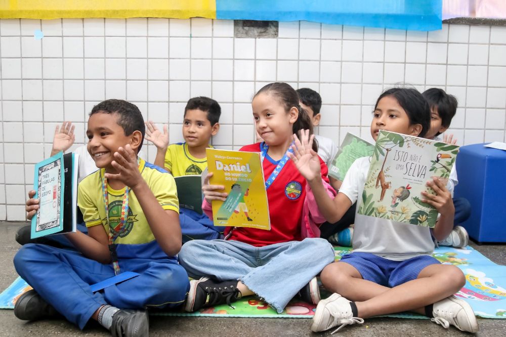 Atraso escolar atinge mais de 4 milhões de estudantes brasileiros, aponta Unicef