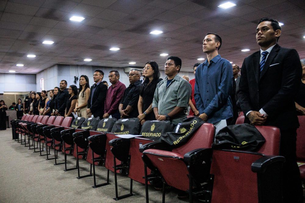 Câmara Municipal homenageia árbitros amazonenses em sessão solene pelo Dia do Árbitro Esportivo Câmara Municipal homenageia árbitros amazonenses em sessão solene pelo Dia do Árbitro Esportivo