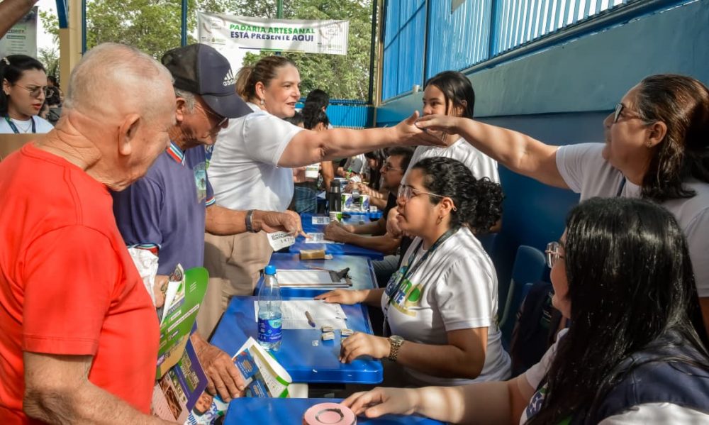 Governo Presente realiza mais de 1,5 mil atendimentos de sa&uacute;de no bairro Novo Aleixo